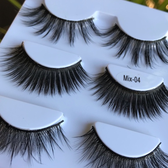 NEW!! π 3 PAIR ASSORTMENT OF FALSE LASHES - Picture 4 of 4